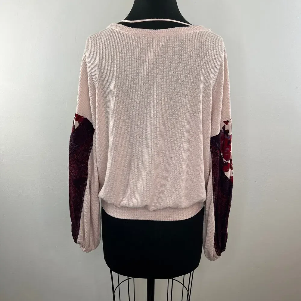FREE PEOPLE Casual Clash Top Rose Pink Long Puff Sleeves Floral Lace Relaxed S